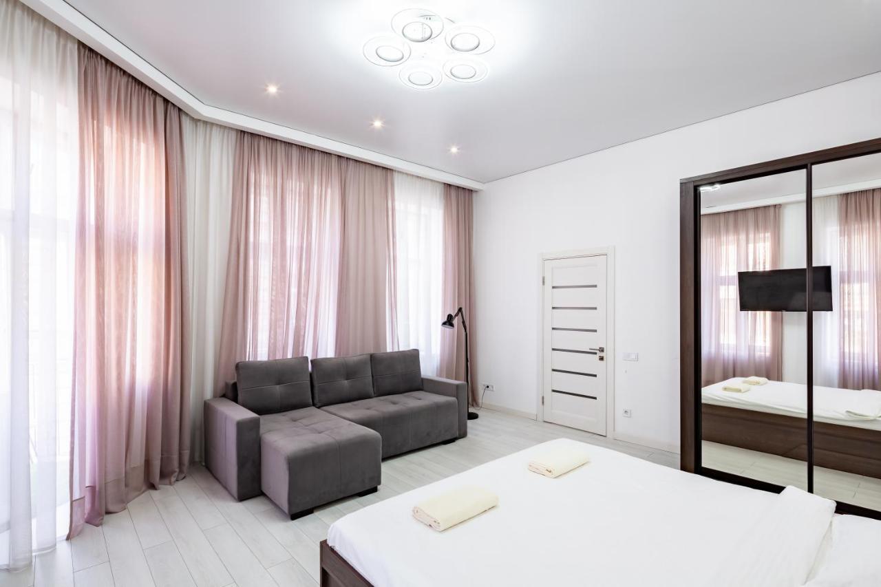 Romari Апартаменти Куліша 41 Lviv Extérieur photo
