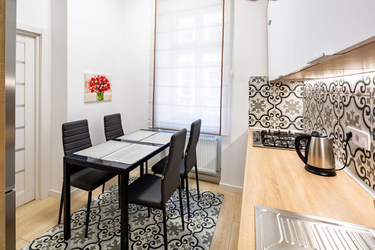 Romari Апартаменти Куліша 41 Lviv Extérieur photo